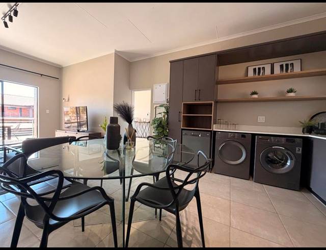 2 BEDROOM APARTMENT FOR SALE IN RIETVALLEIRAND